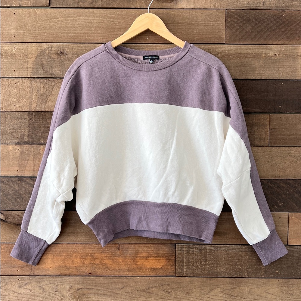 Beyond Yoga Women's Woodland Colorblock Line It Up Sweatshirt Size Medium - Picture 3 of 9
